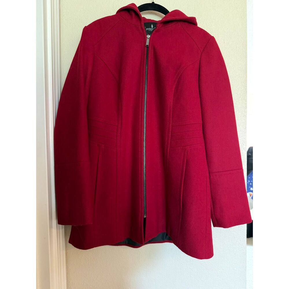 Red London Fog zippered jacket with hood size small